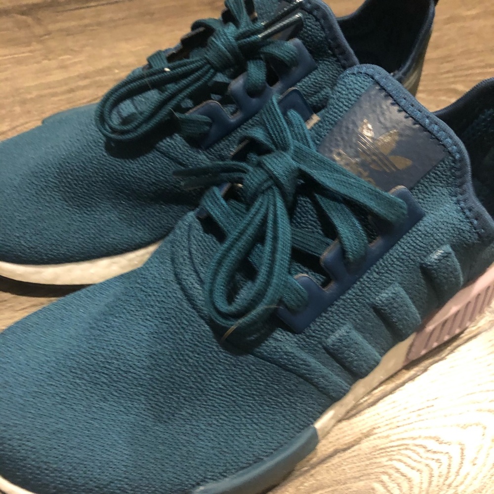 Like new! ADIDAS boost